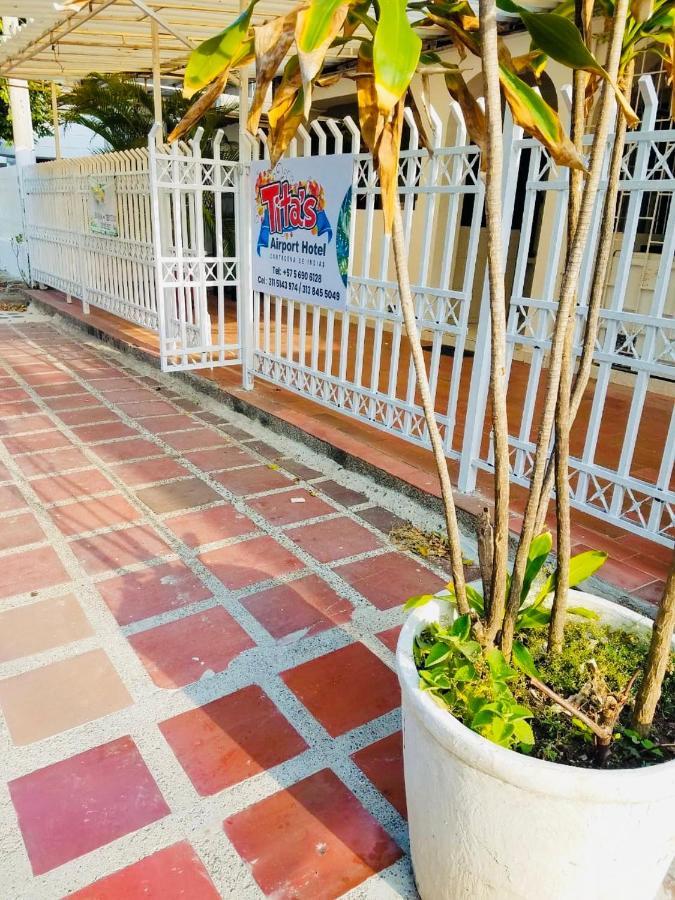 Cartagena Tita'S Airport Hotel מראה חיצוני תמונה